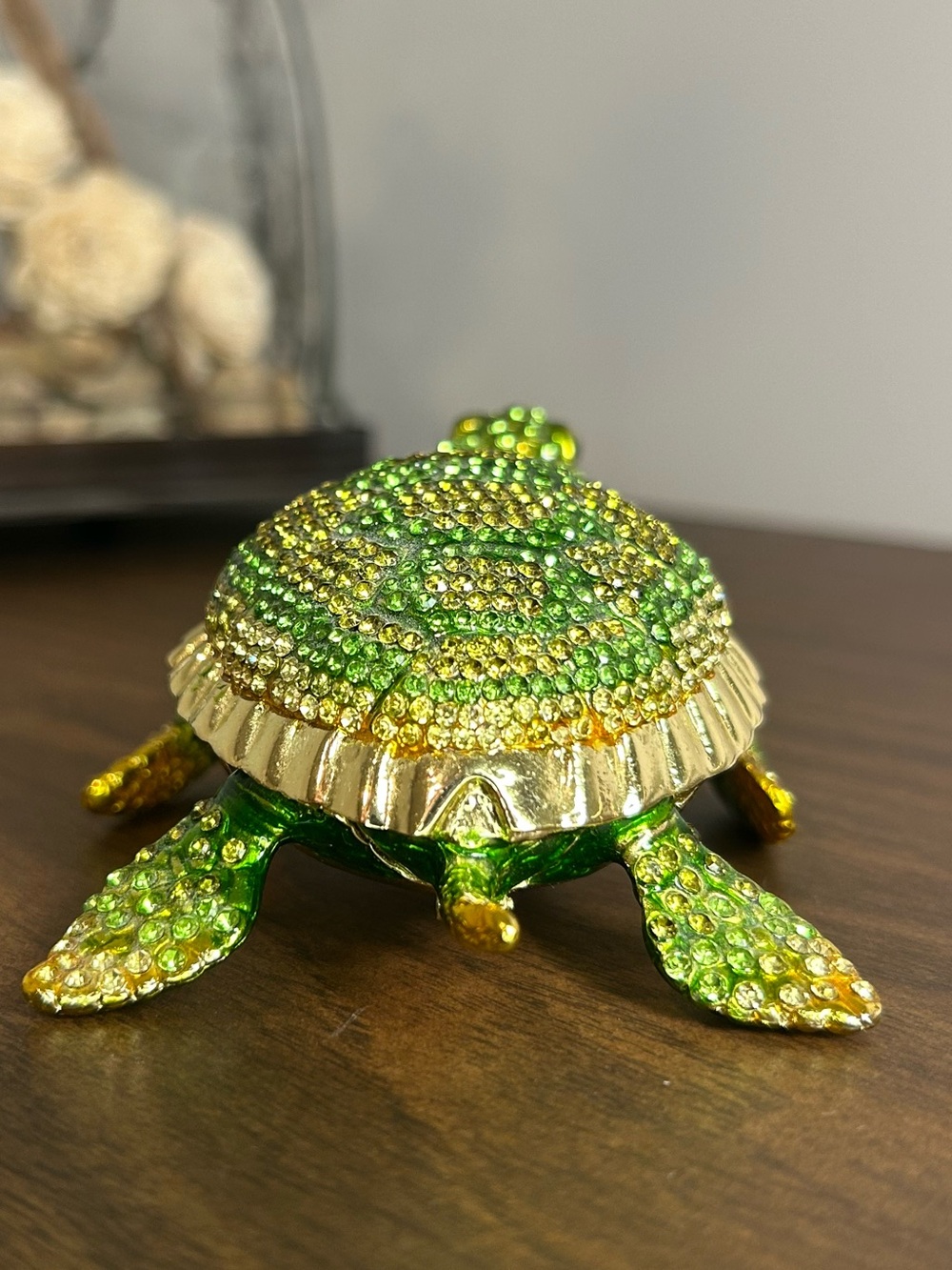 Jeweled Green Turtle Trinket Box Magnetic Hinged Keepsake - Picture 4 of 9